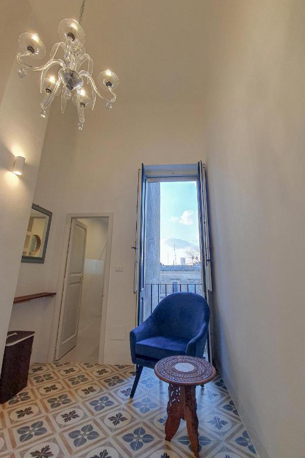 Designer Apartment Лечче Экстерьер фото